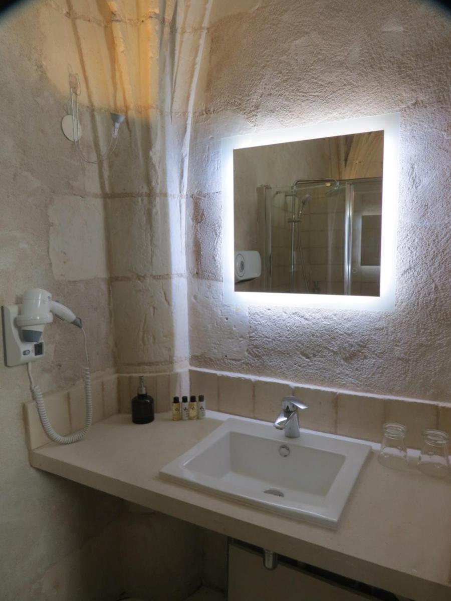 Le Chatelet Thilouze Exterior photo