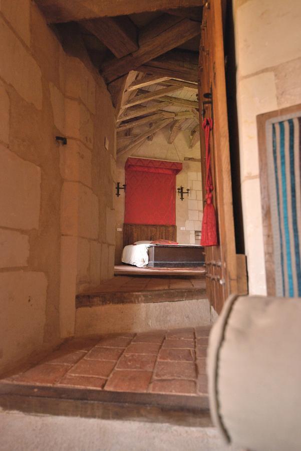 Le Chatelet Thilouze Exterior photo